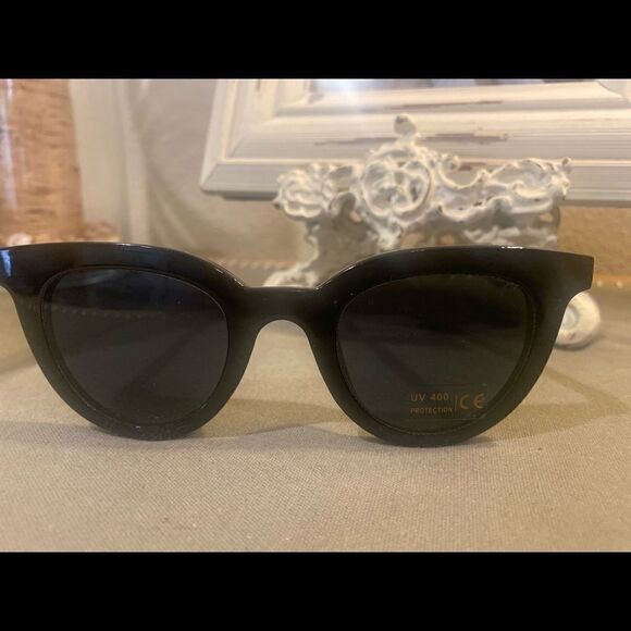 ROVE black cat eye sunglass UV 400 Protect… - Picture 10 of 10